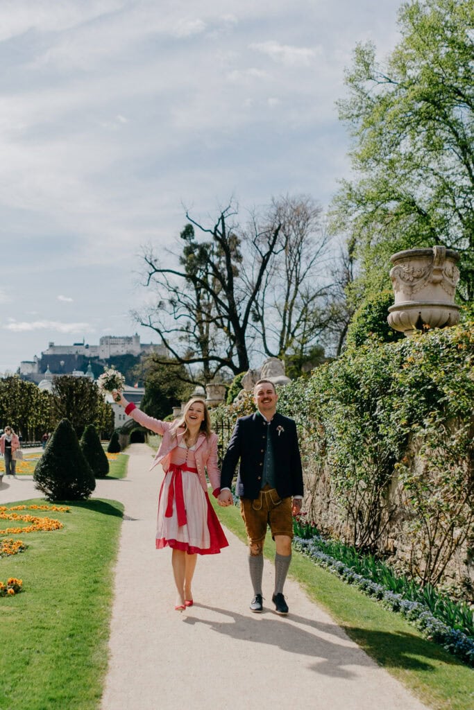 hochzeitsfotograf-salzburg-standesamt-schloss-mirabell-marmorsaal-036_©Stoltenberg